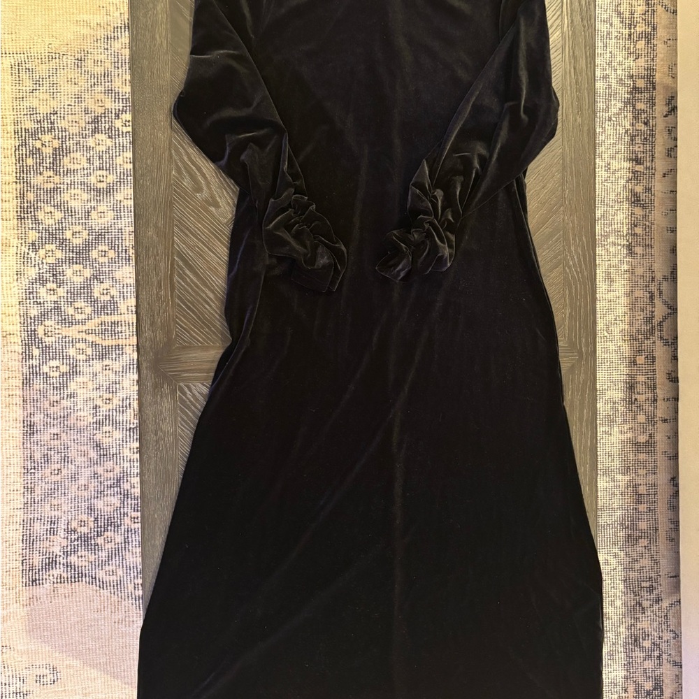 Pomander Place Black Velvet Suzie Dress